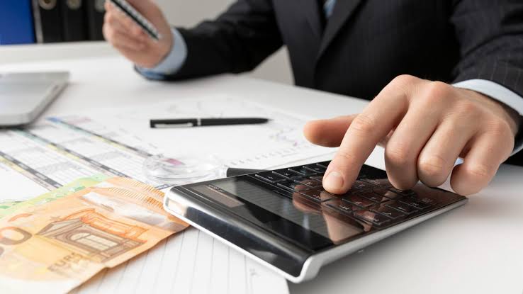 Cómo Salir de las Deudas sin Pedir Otro Préstamo