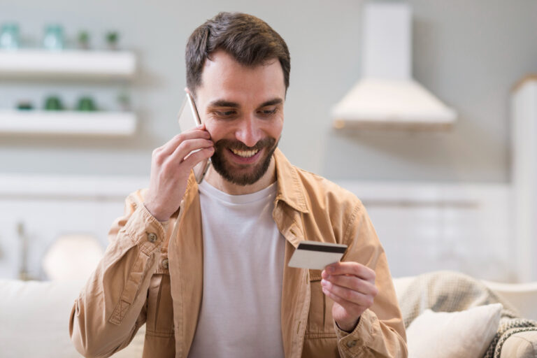 Info y Atención al Cliente Tarjeta Tuya